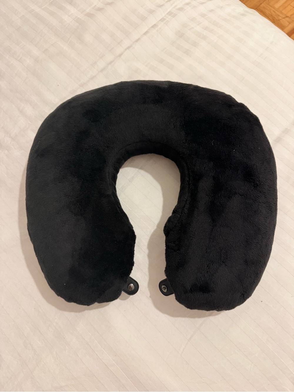 Coach Black Neck Pillow with Colorful Patch Logos NEW - Picture 2 of 5